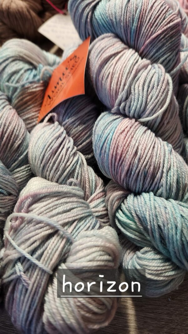 Hand dyed 4ply - Image 10
