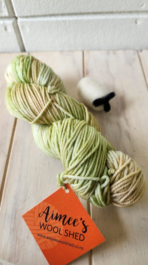 Artisan 8ply NZ Merino - Image 15