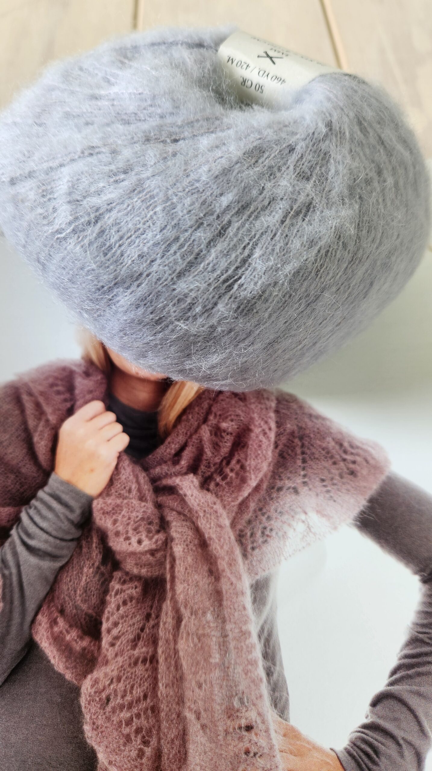 Aqu Lace Shawl Kit - Image 6