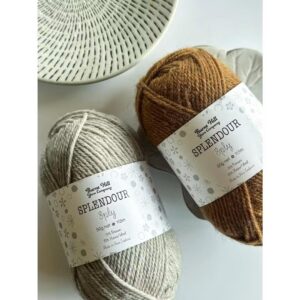 Splendour 8ply merino/possum